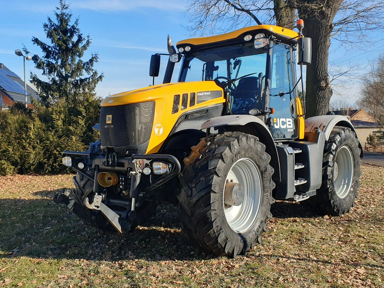 JCB Fastrac 3230 - Zdjęcie 1
