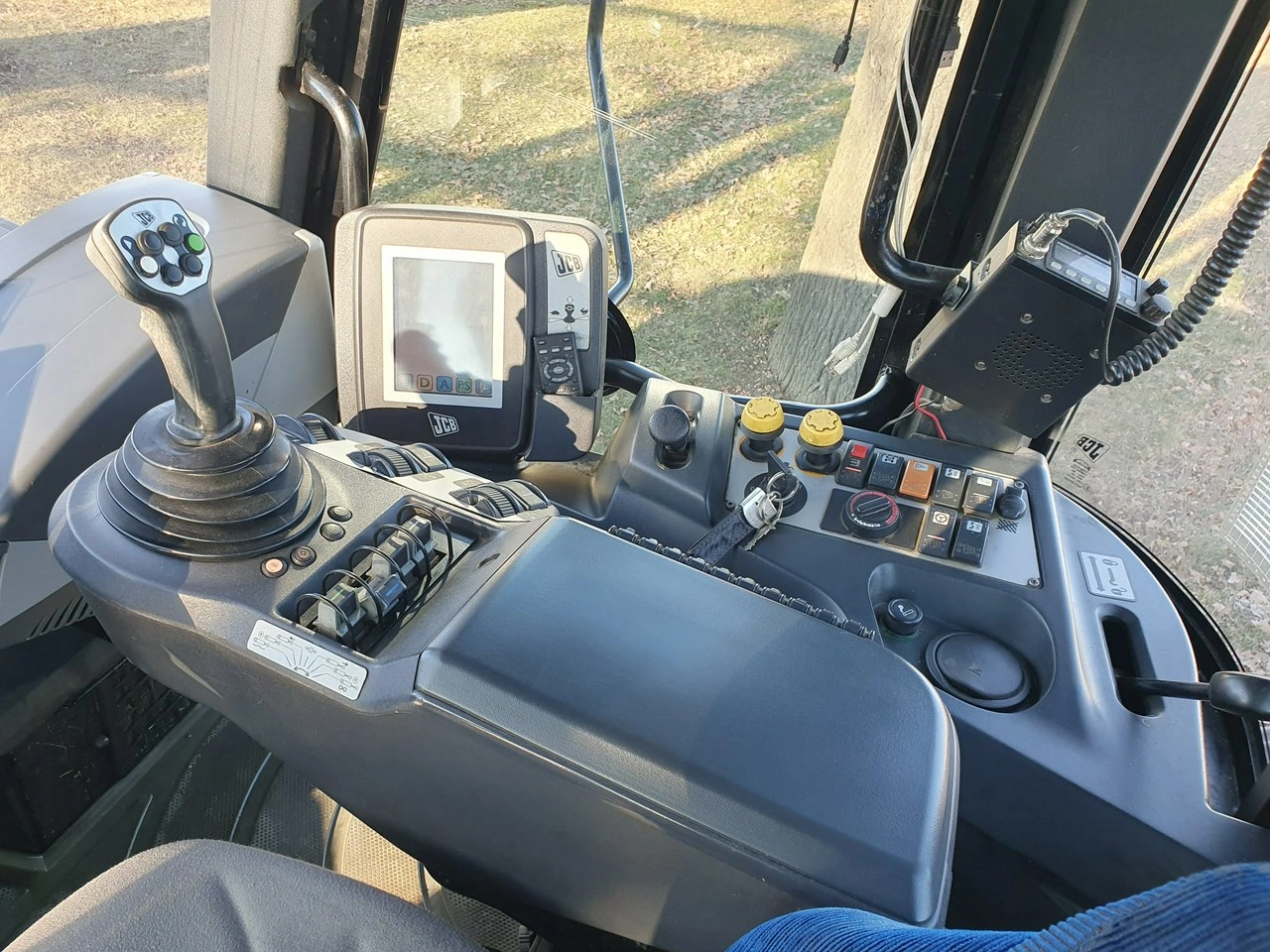 JCB Fastrac 3230 - Zdjęcie 19