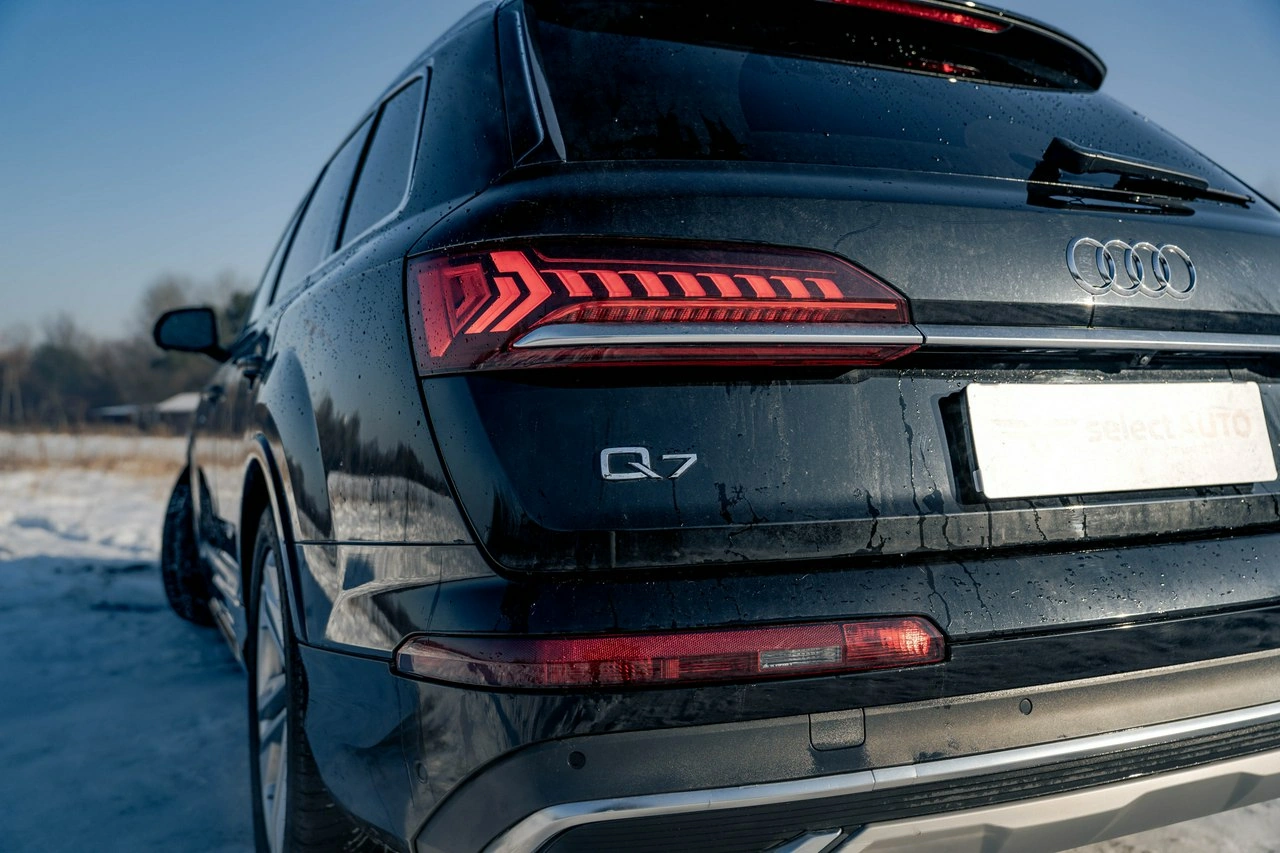 Audi Q7 - Zdjęcie 12