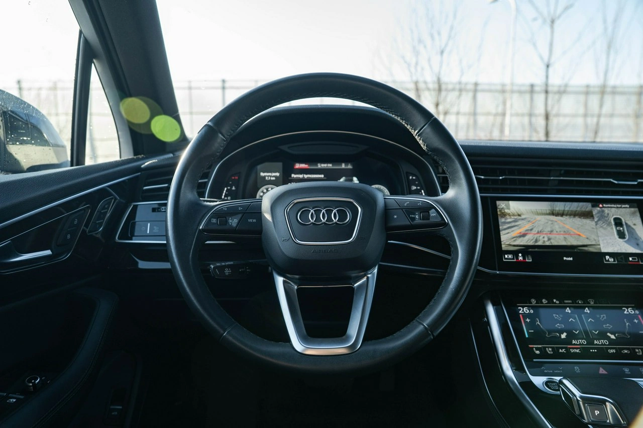 Audi Q7 - Zdjęcie 16