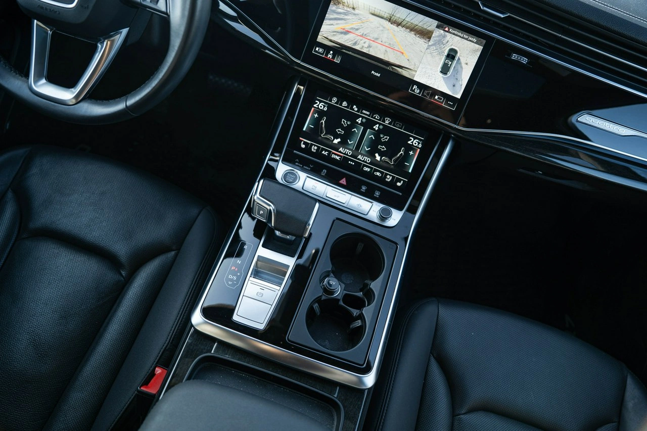 Audi Q7 - Zdjęcie 24