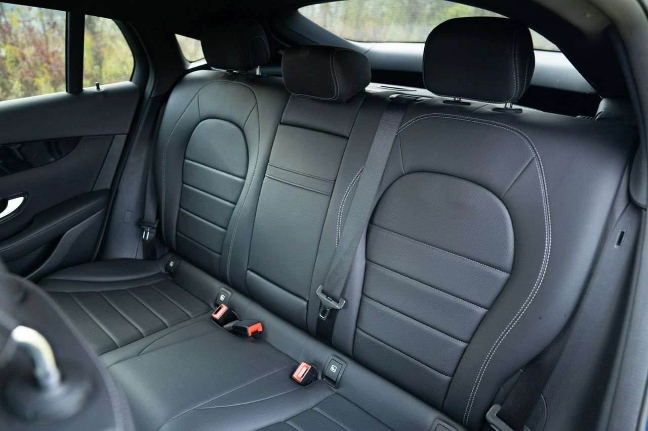 Mercedes GLC 200 - Zdjęcie 24