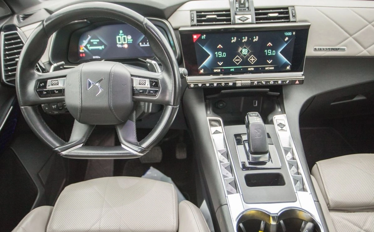 DS Automobiles DS 7 Crossback - Zdjęcie 9