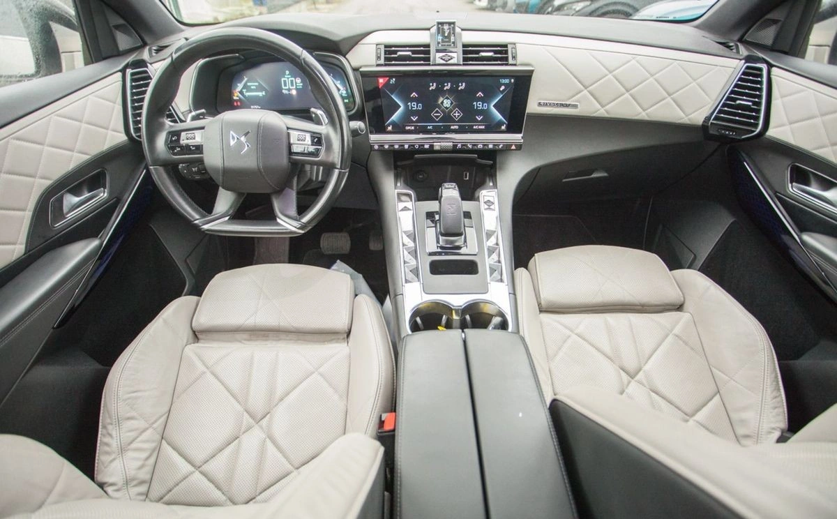 DS Automobiles DS 7 Crossback - Zdjęcie 10