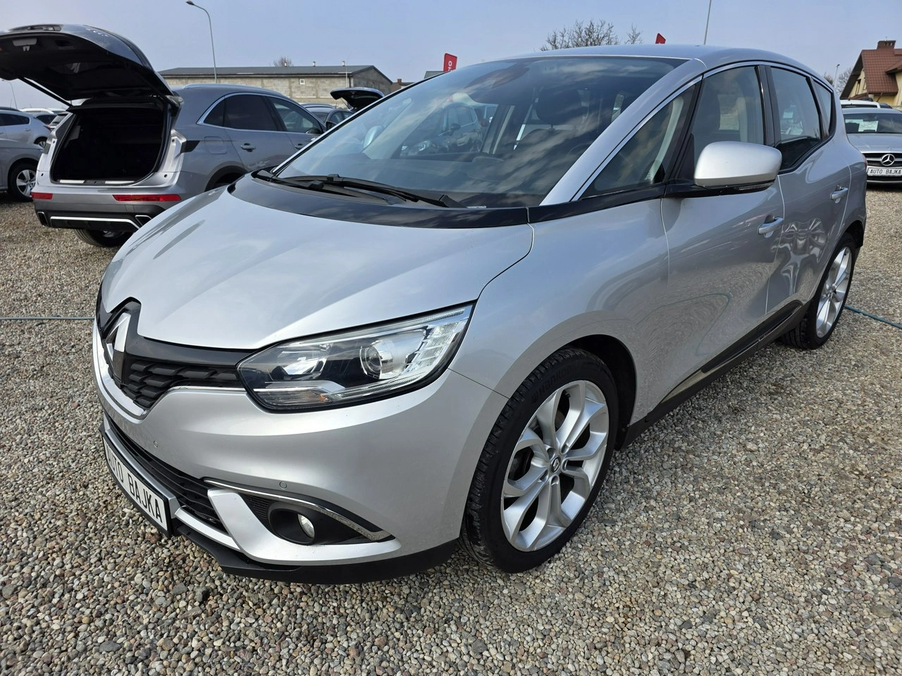 Renault Scenic - Zdjęcie 16