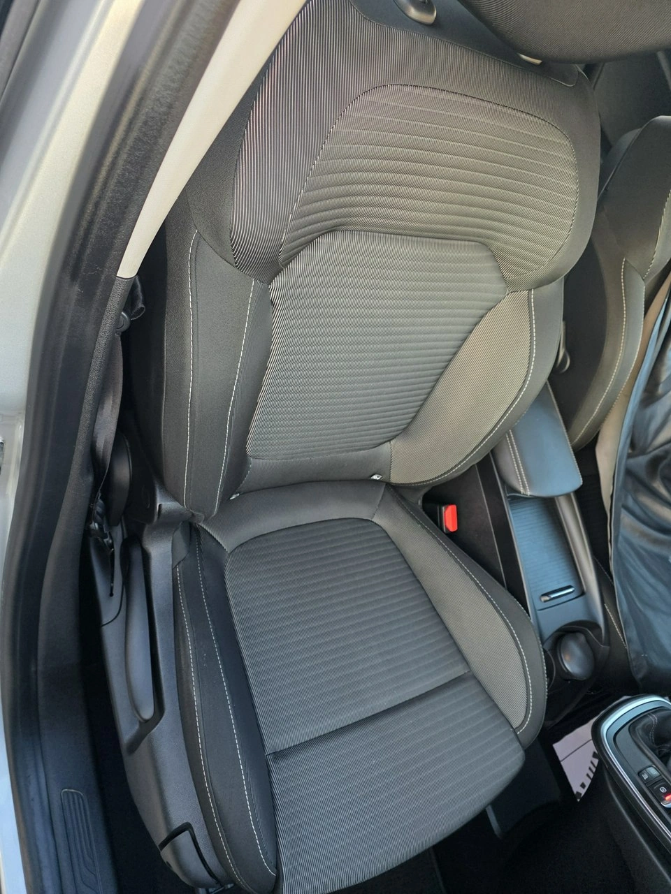 Renault Scenic - Zdjęcie 21