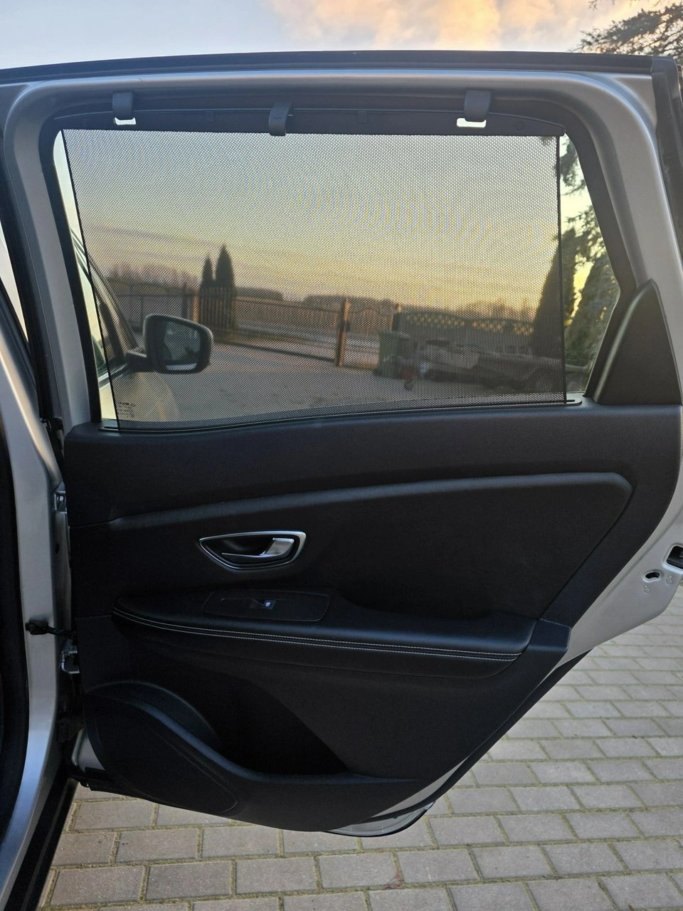 Renault Scenic - Zdjęcie 24