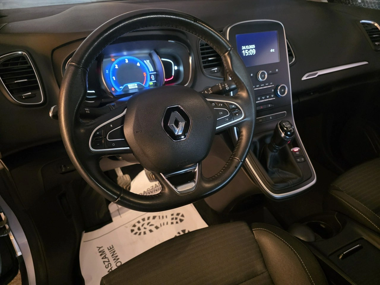 Renault Scenic - Zdjęcie 7