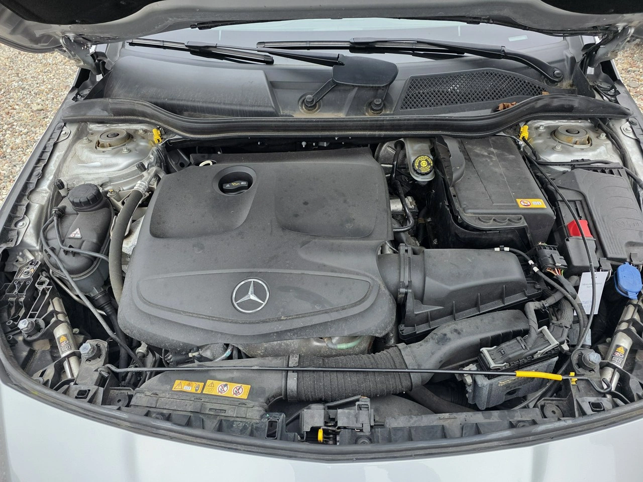 Mercedes CLA 180 - Zdjęcie 17