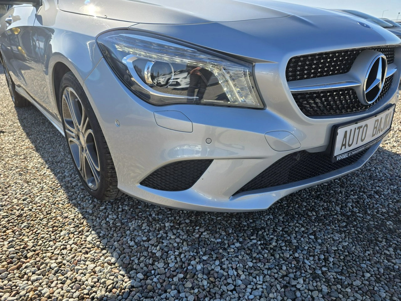 Mercedes CLA 180 - Zdjęcie 23