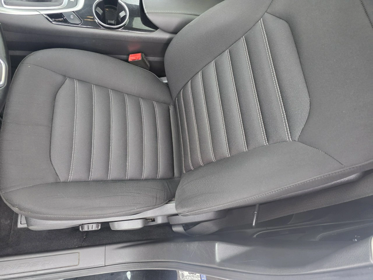 Ford Mondeo - Zdjęcie 10