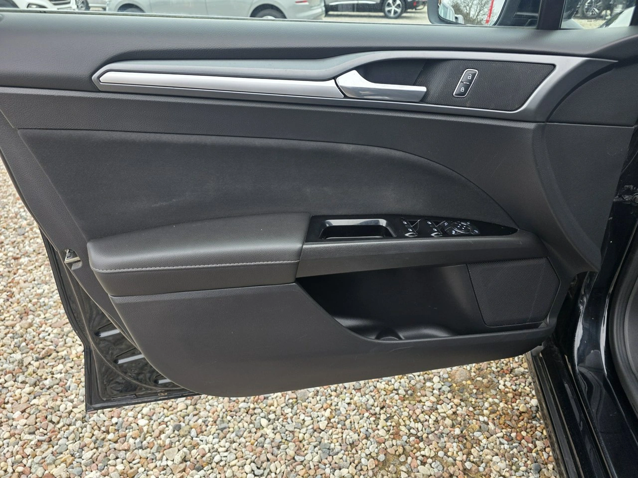 Ford Mondeo - Zdjęcie 11