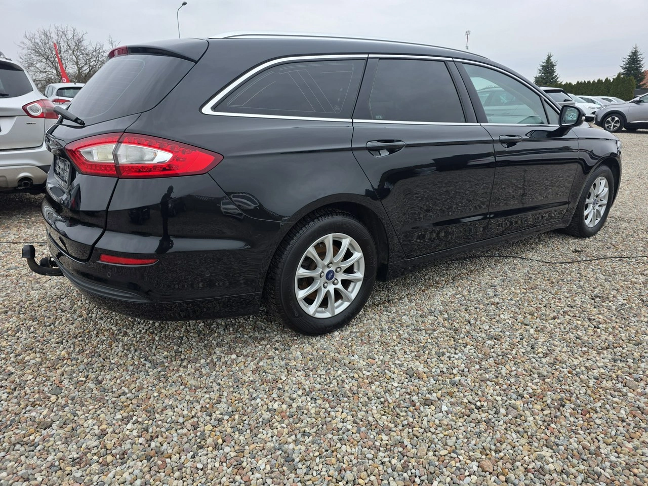 Ford Mondeo - Zdjęcie 17