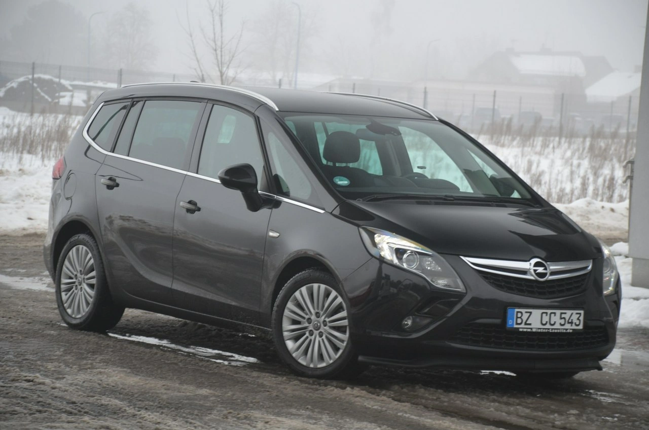 Opel Zafira - Zdjęcie 1