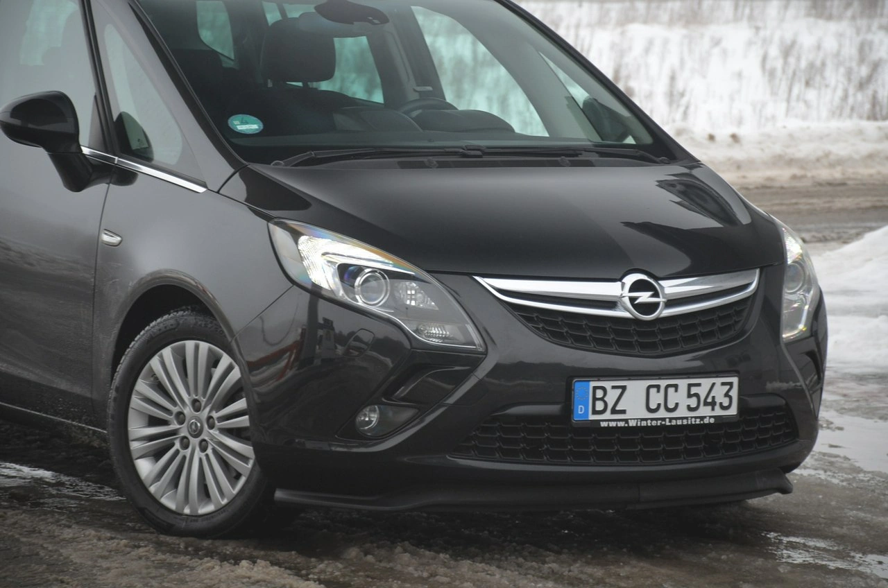 Opel Zafira - Zdjęcie 3