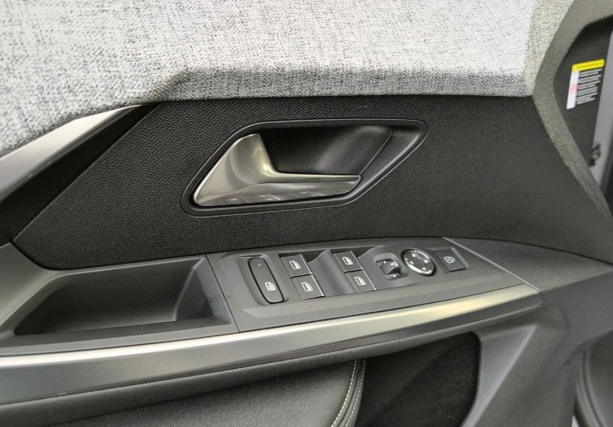 Peugeot 5008 - Zdjęcie 16