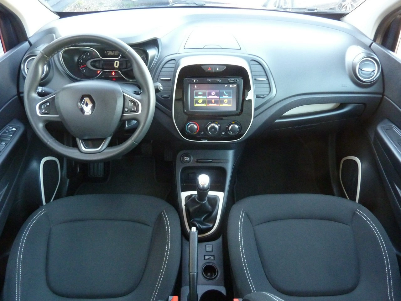 Renault Captur - Zdjęcie 18