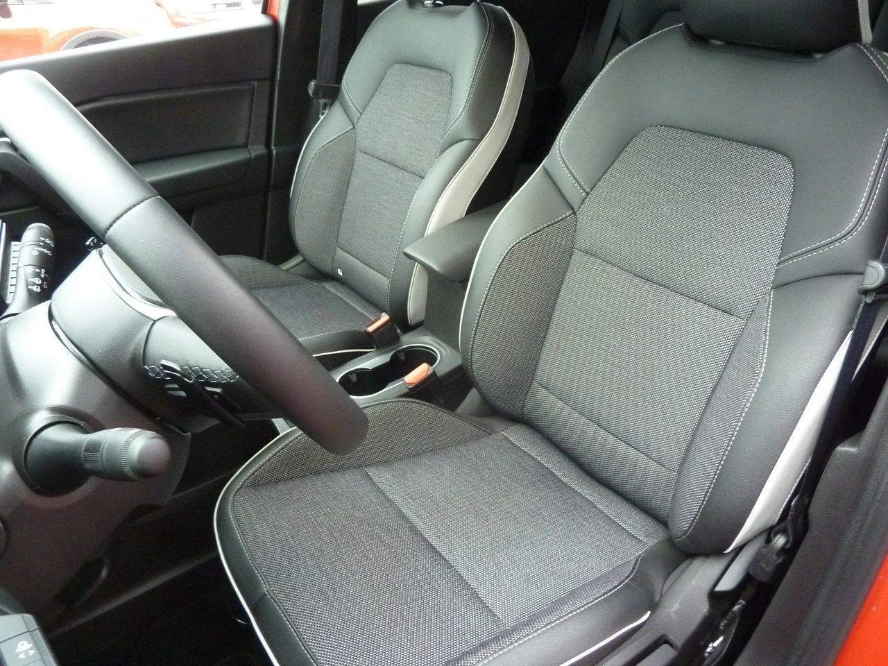 Renault Captur - Zdjęcie 10