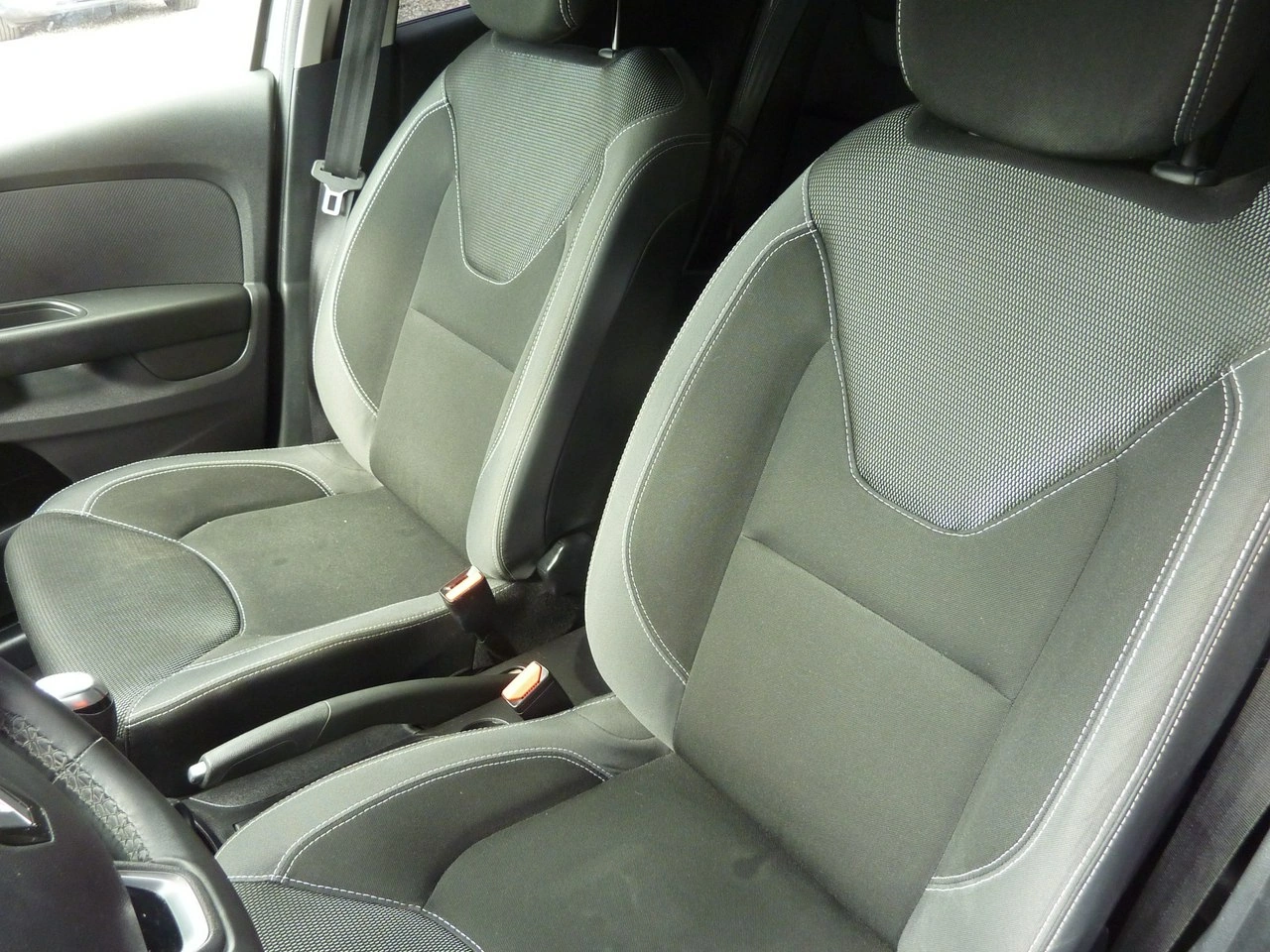 Renault Clio - Zdjęcie 11