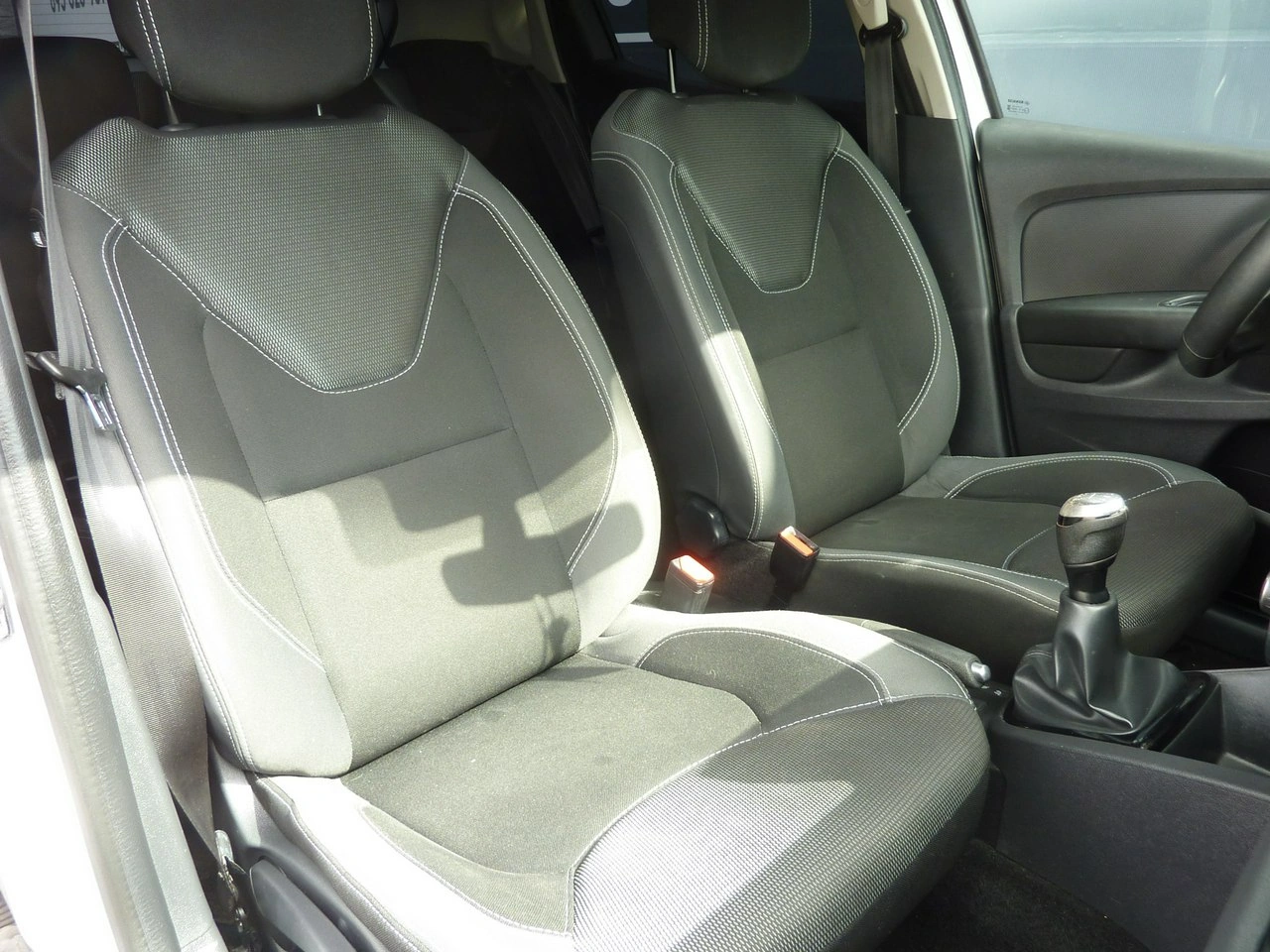 Renault Clio - Zdjęcie 15