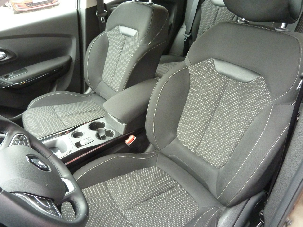 Renault Kadjar - Zdjęcie 12