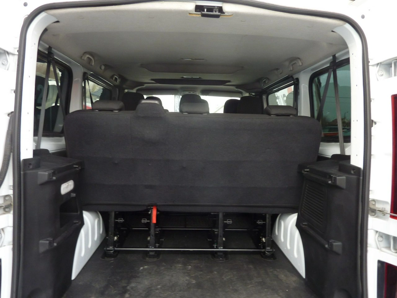 Renault Trafic - Zdjęcie 17