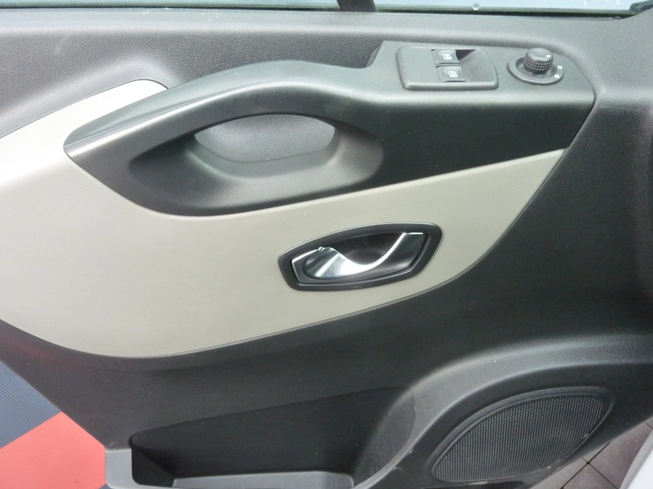 Renault Trafic - Zdjęcie 21