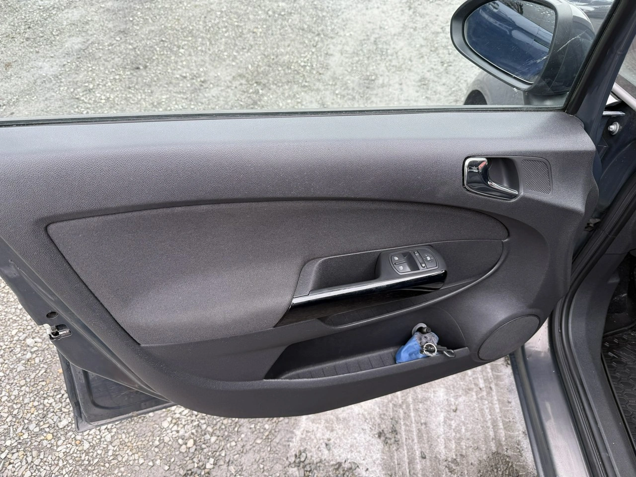 Opel Corsa - Zdjęcie 13