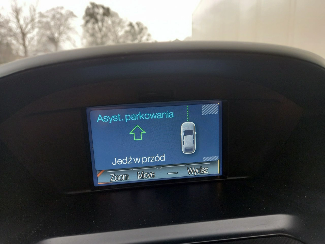 Ford Kuga - Zdjęcie 36