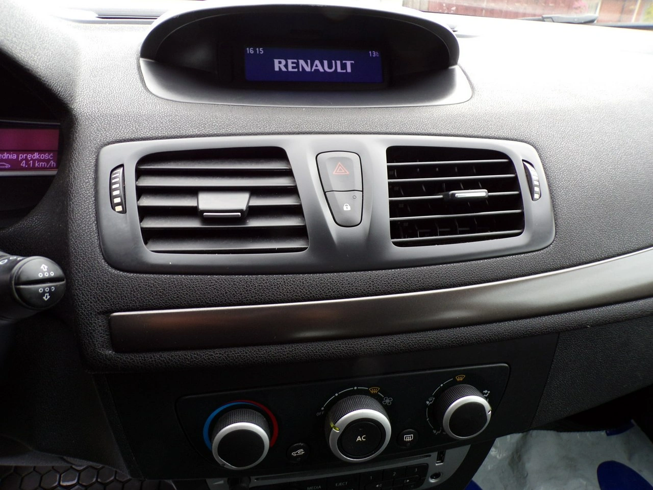 Renault Megane - Zdjęcie 18