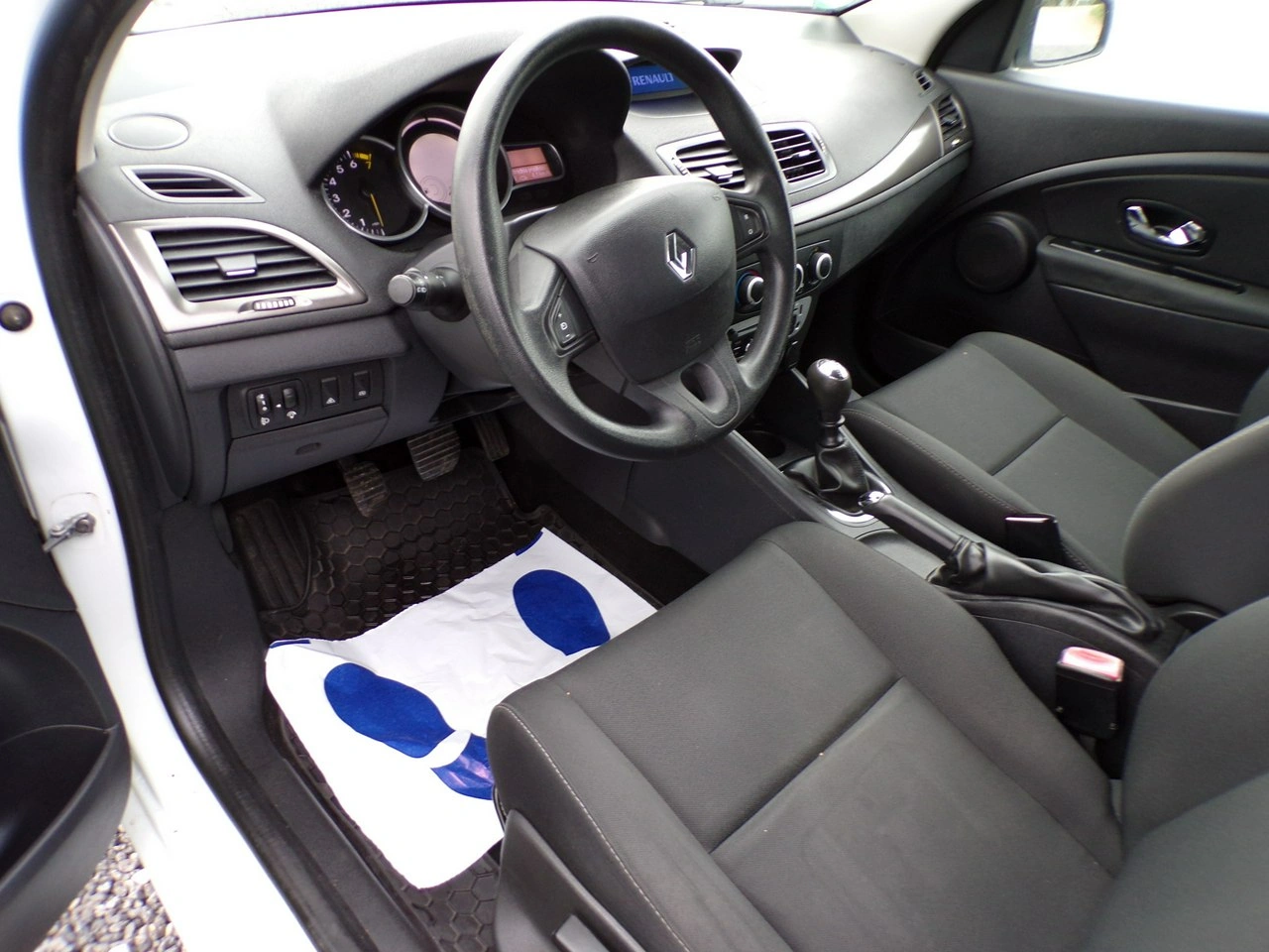 Renault Megane - Zdjęcie 16