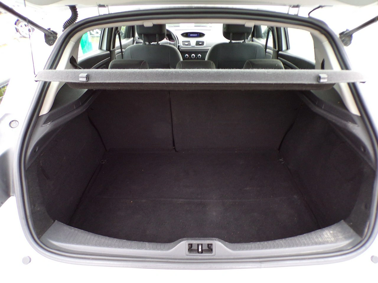 Renault Megane - Zdjęcie 25