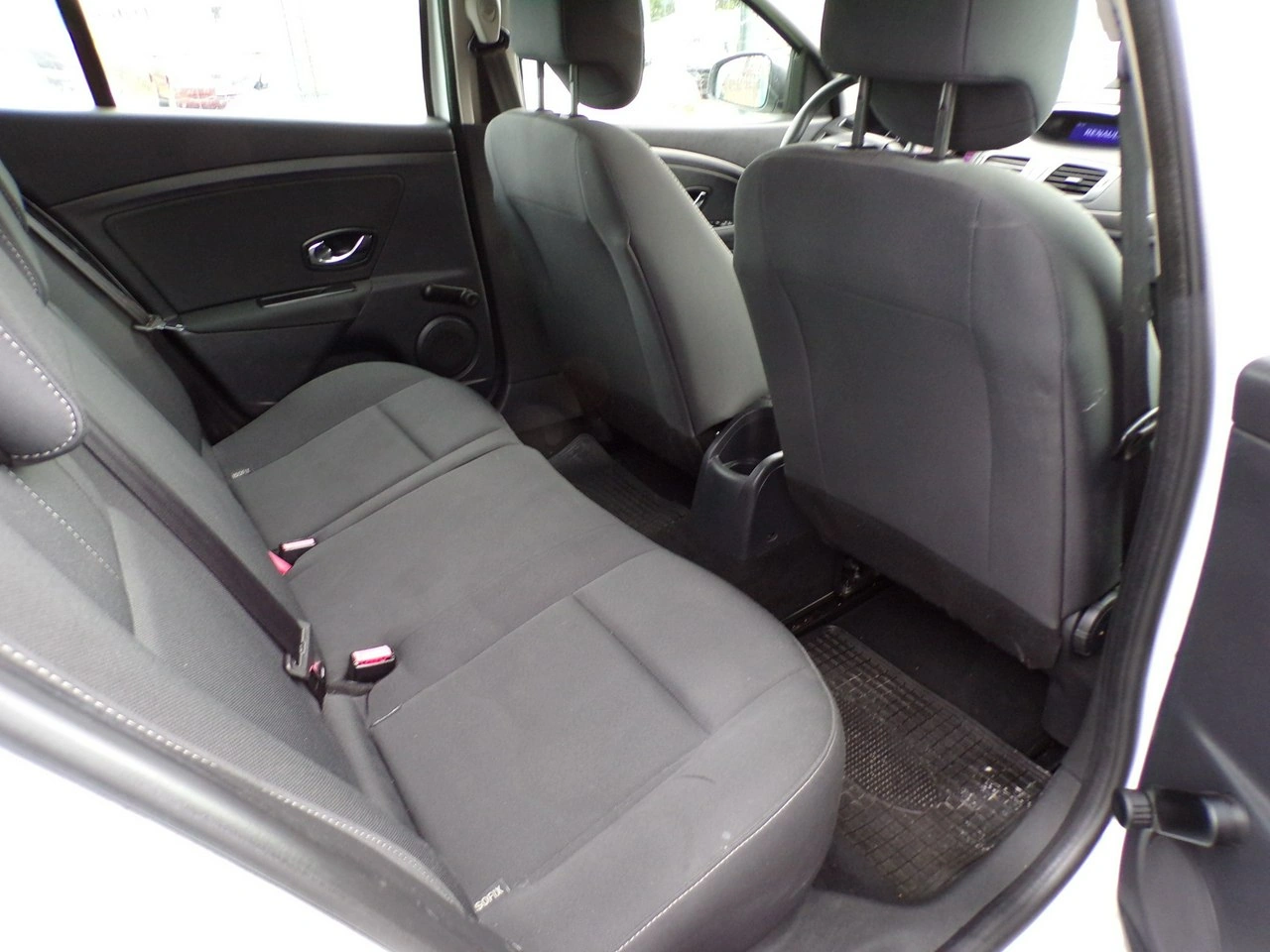 Renault Megane - Zdjęcie 26