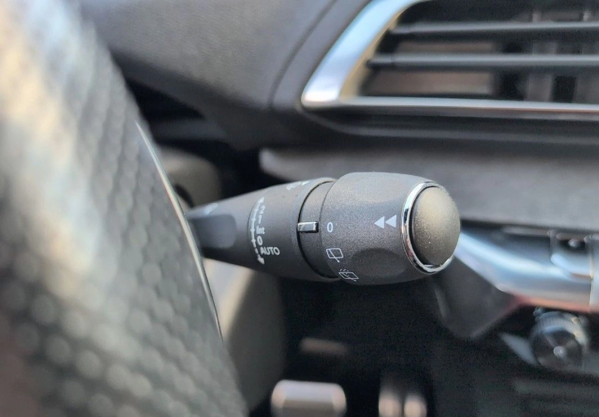 Peugeot 3008 - Zdjęcie 30