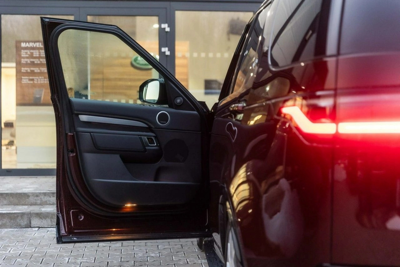 Land Rover Discovery - Zdjęcie 9