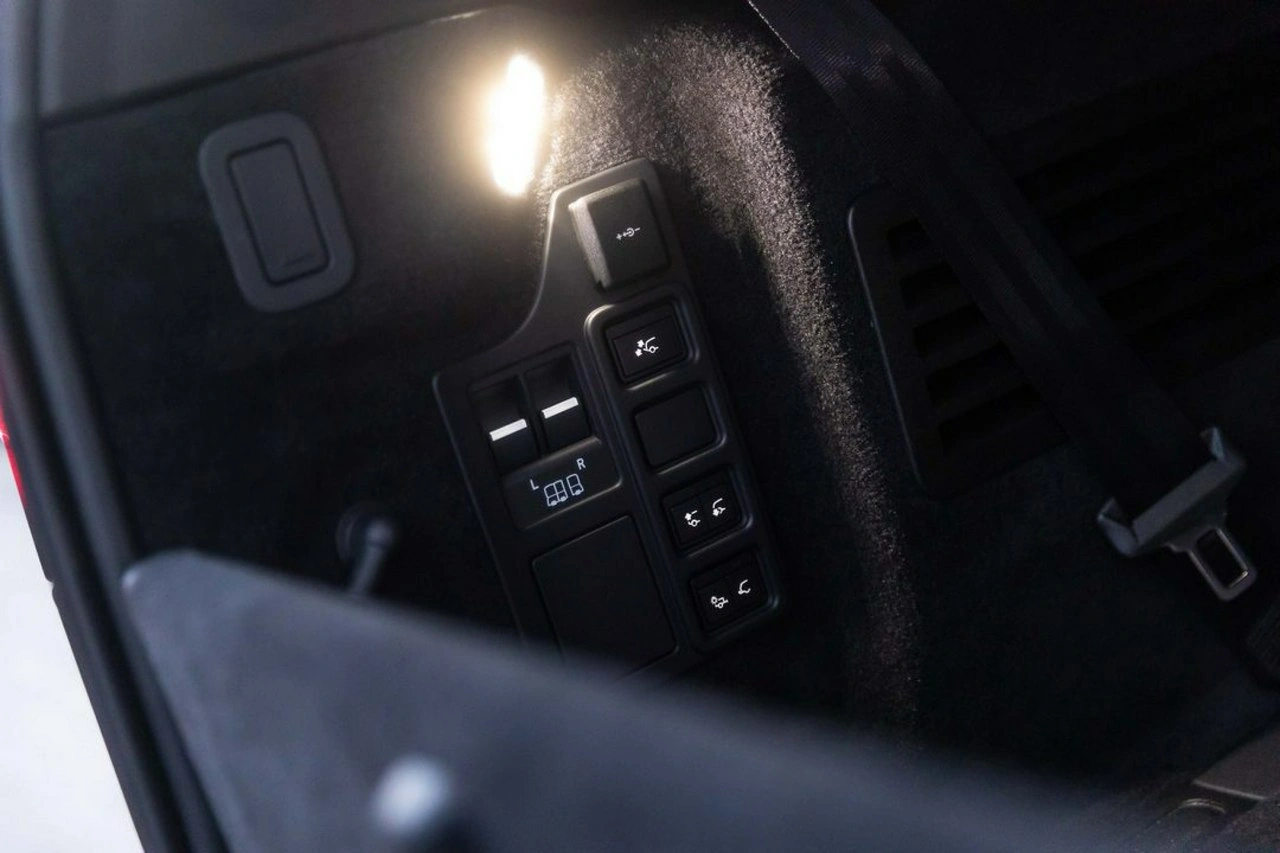 Land Rover Discovery - Zdjęcie 18