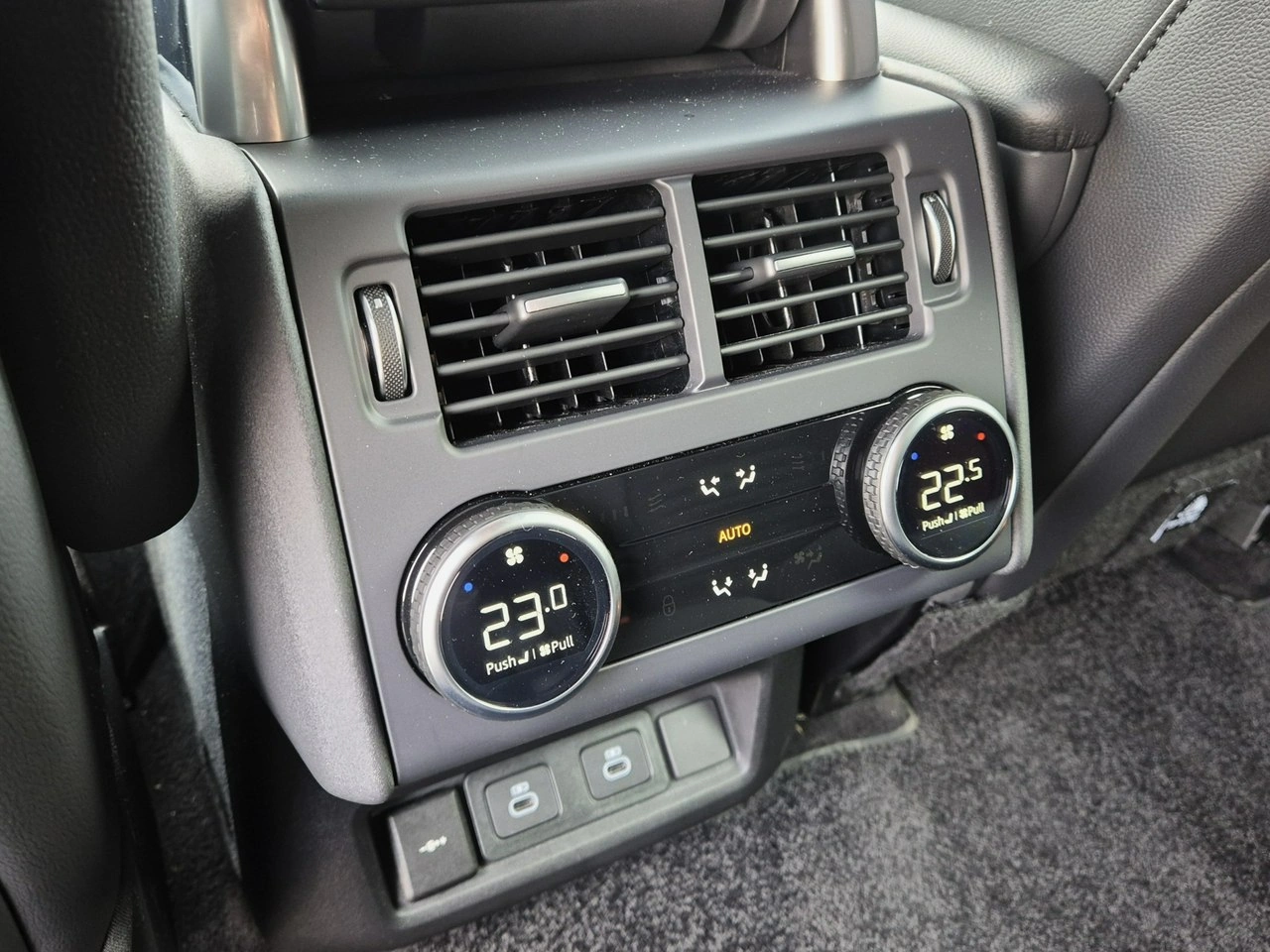 Land Rover Discovery - Zdjęcie 26