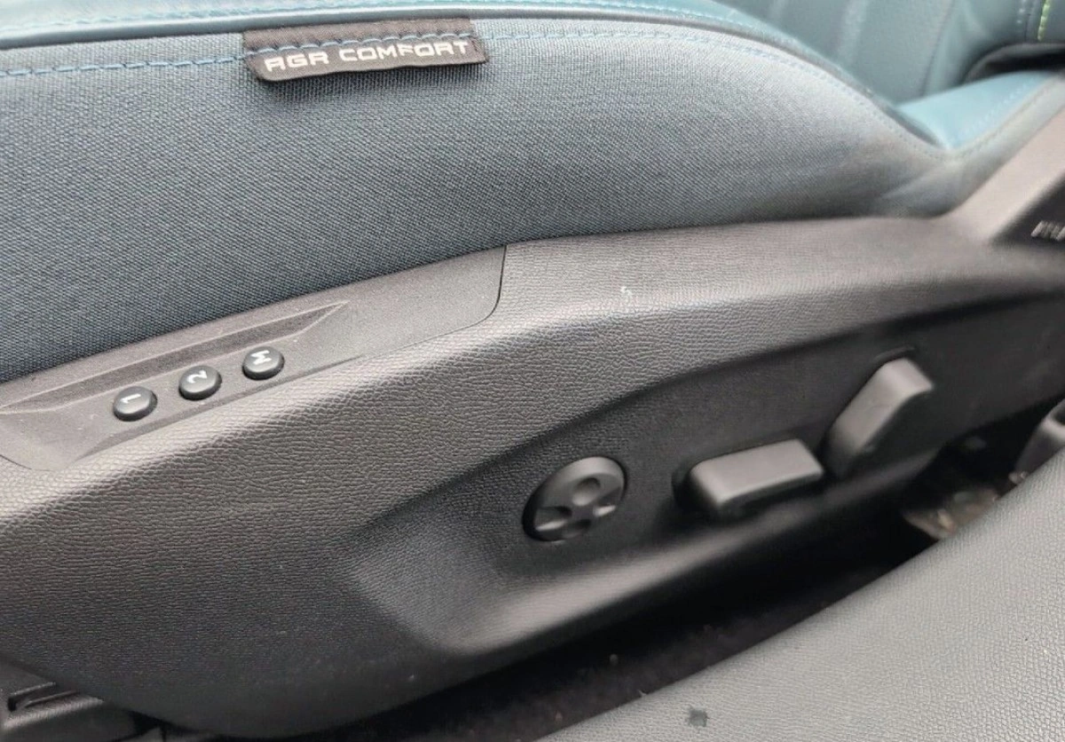 Peugeot 408 - Zdjęcie 13