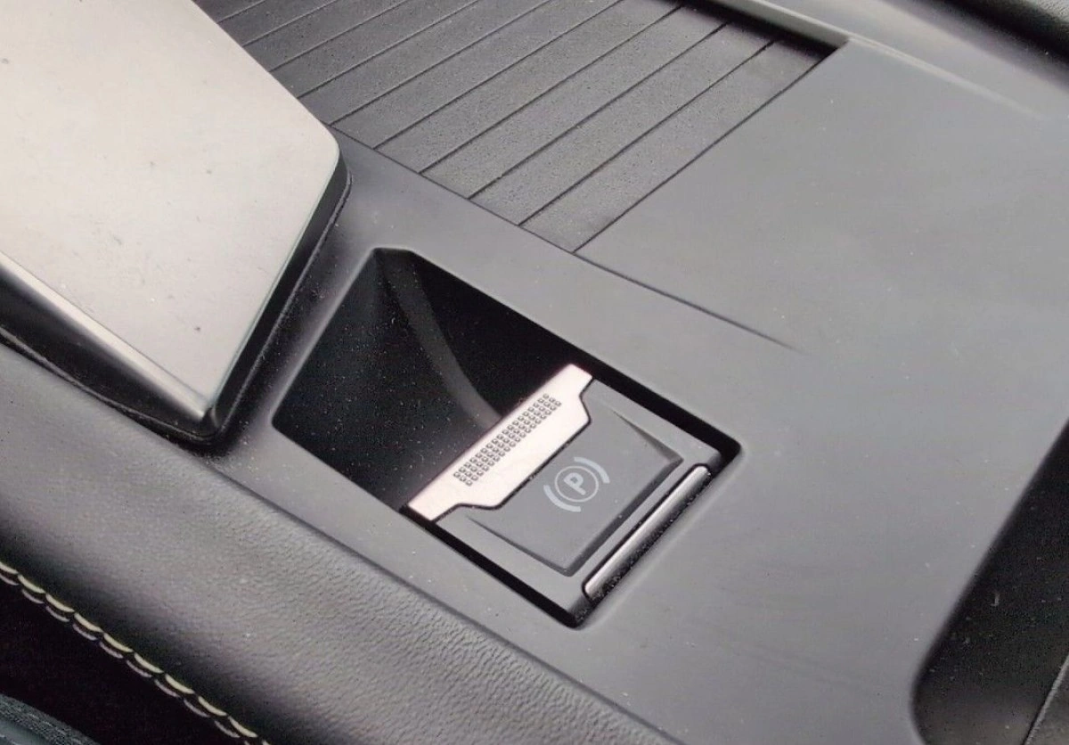 Peugeot 408 - Zdjęcie 15