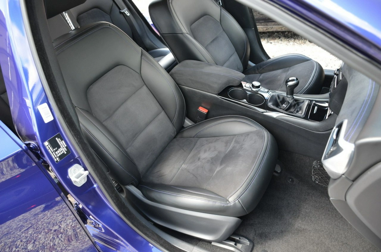 Infiniti Q30 - Zdjęcie 11