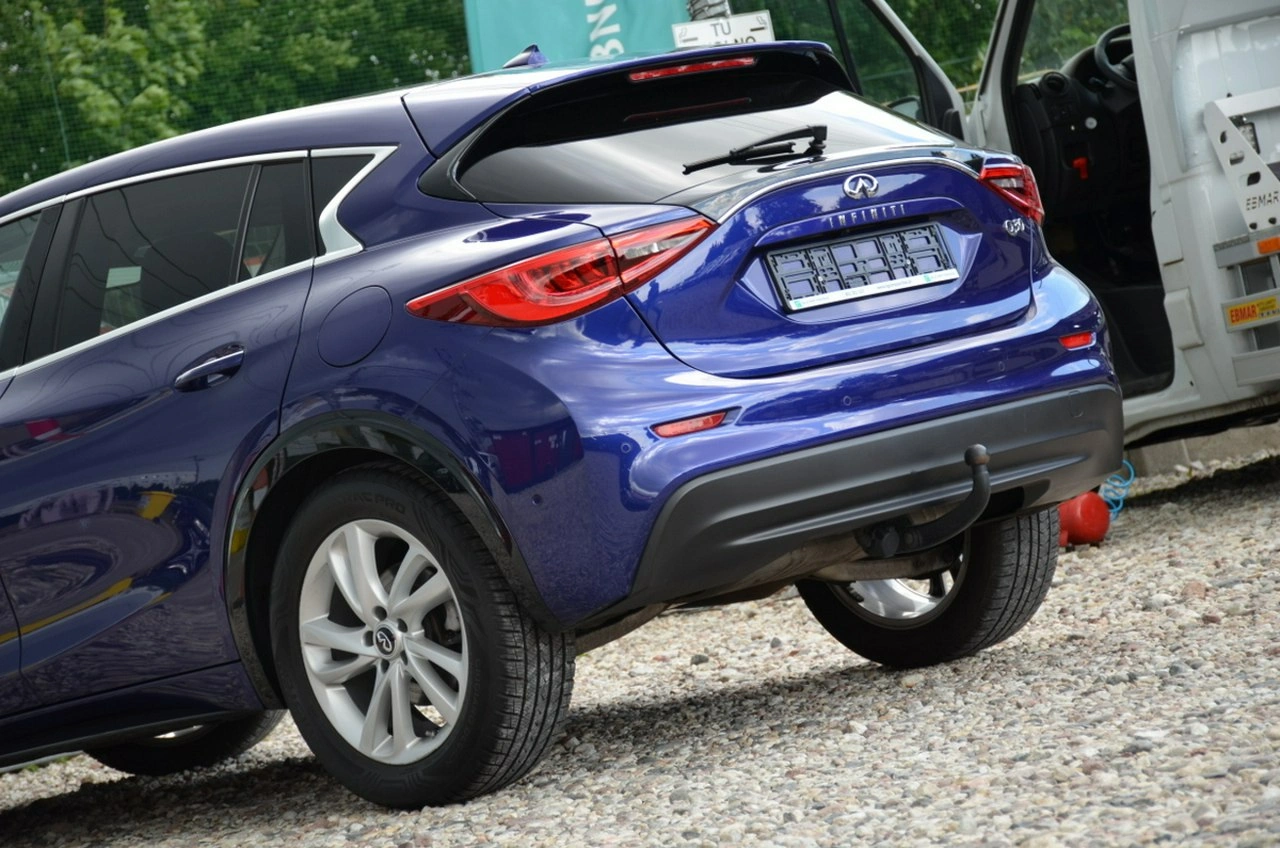 Infiniti Q30 - Zdjęcie 37