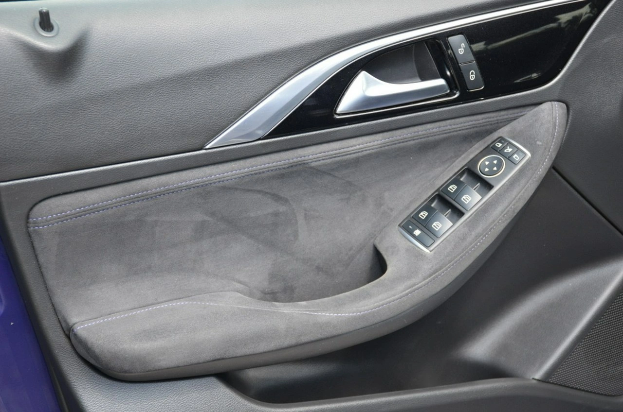 Infiniti Q30 - Zdjęcie 5