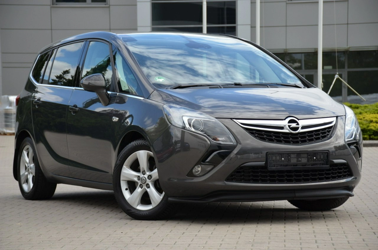 Opel Zafira - Zdjęcie 12