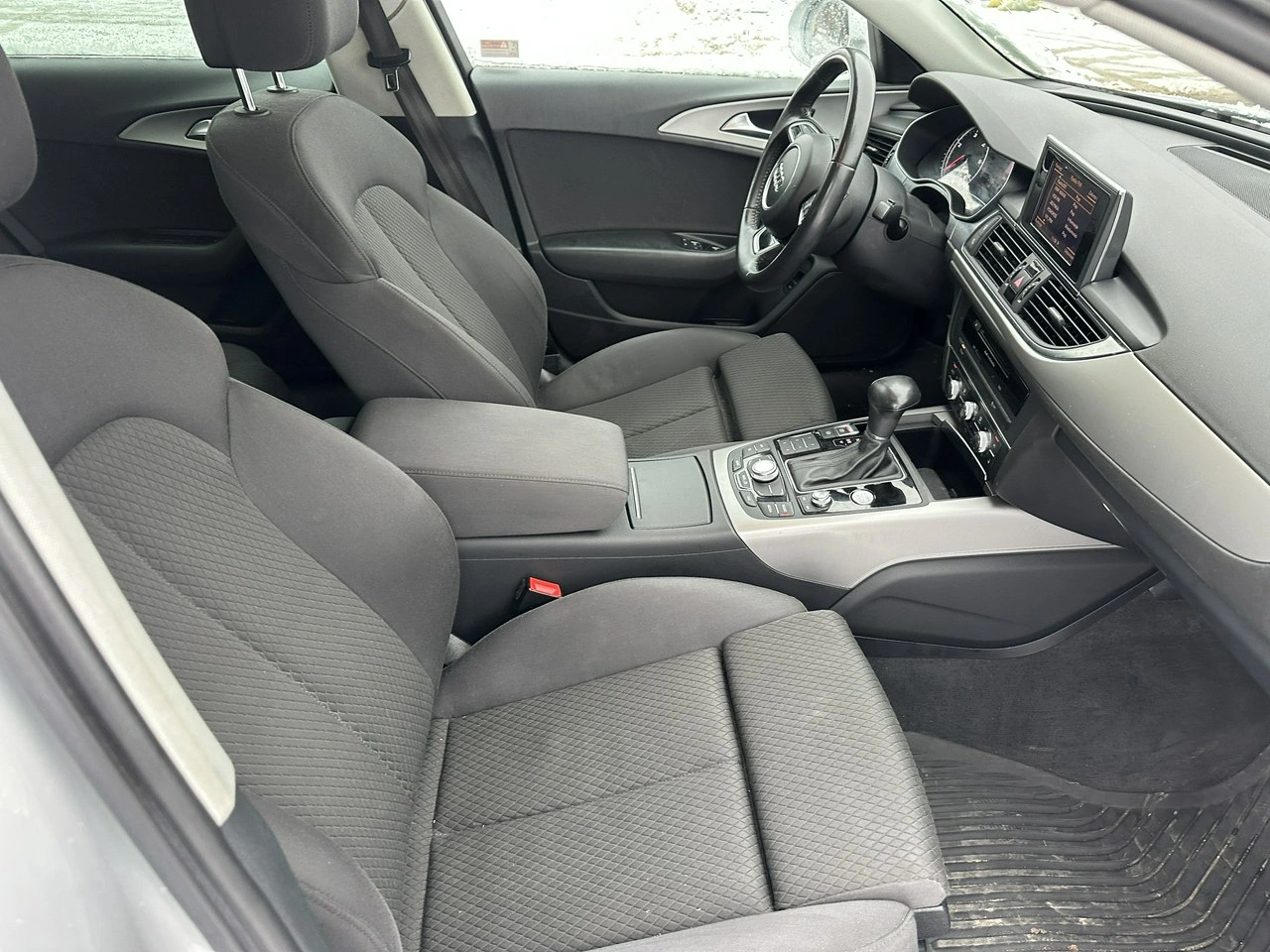 Audi A6 - Zdjęcie 11