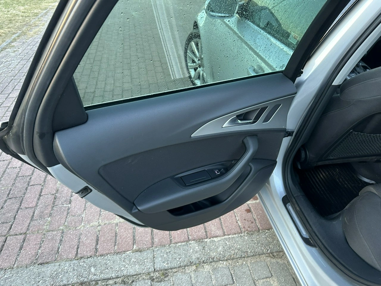 Audi A6 - Zdjęcie 15