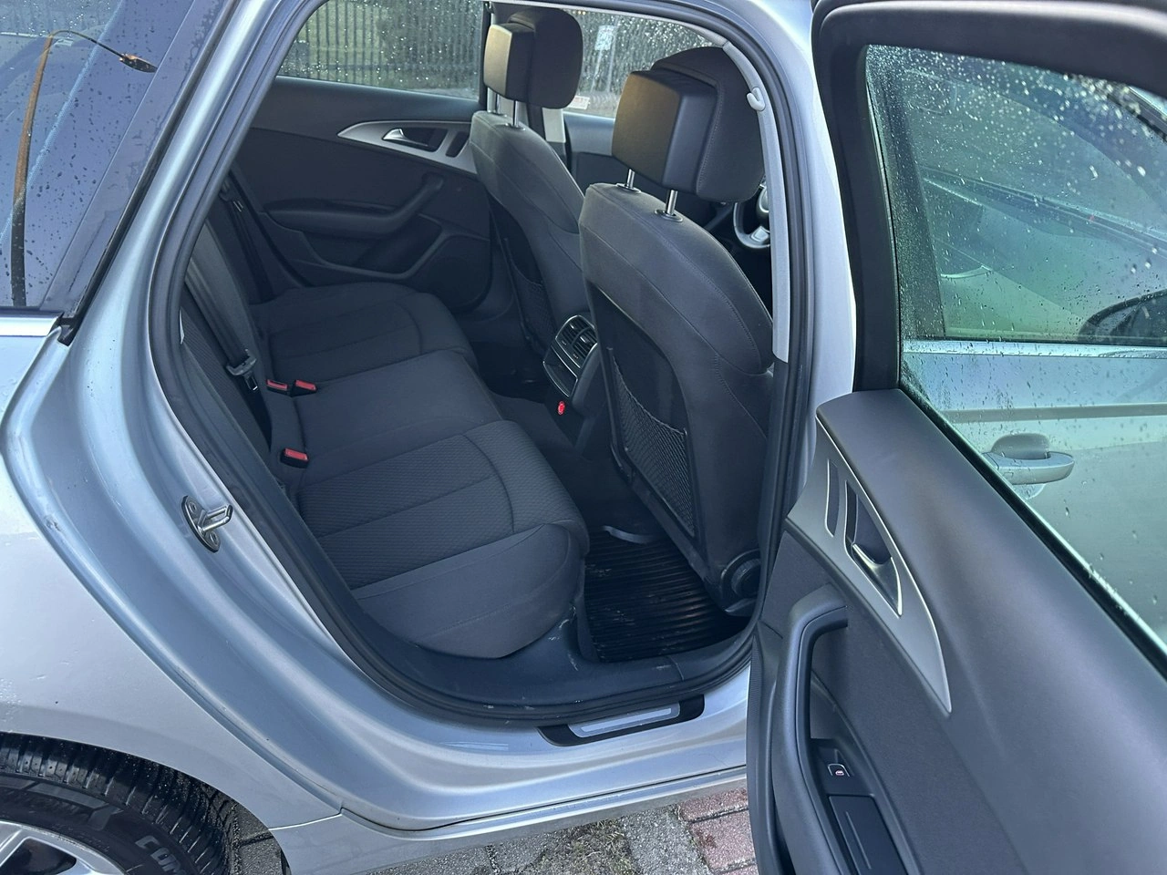 Audi A6 - Zdjęcie 18