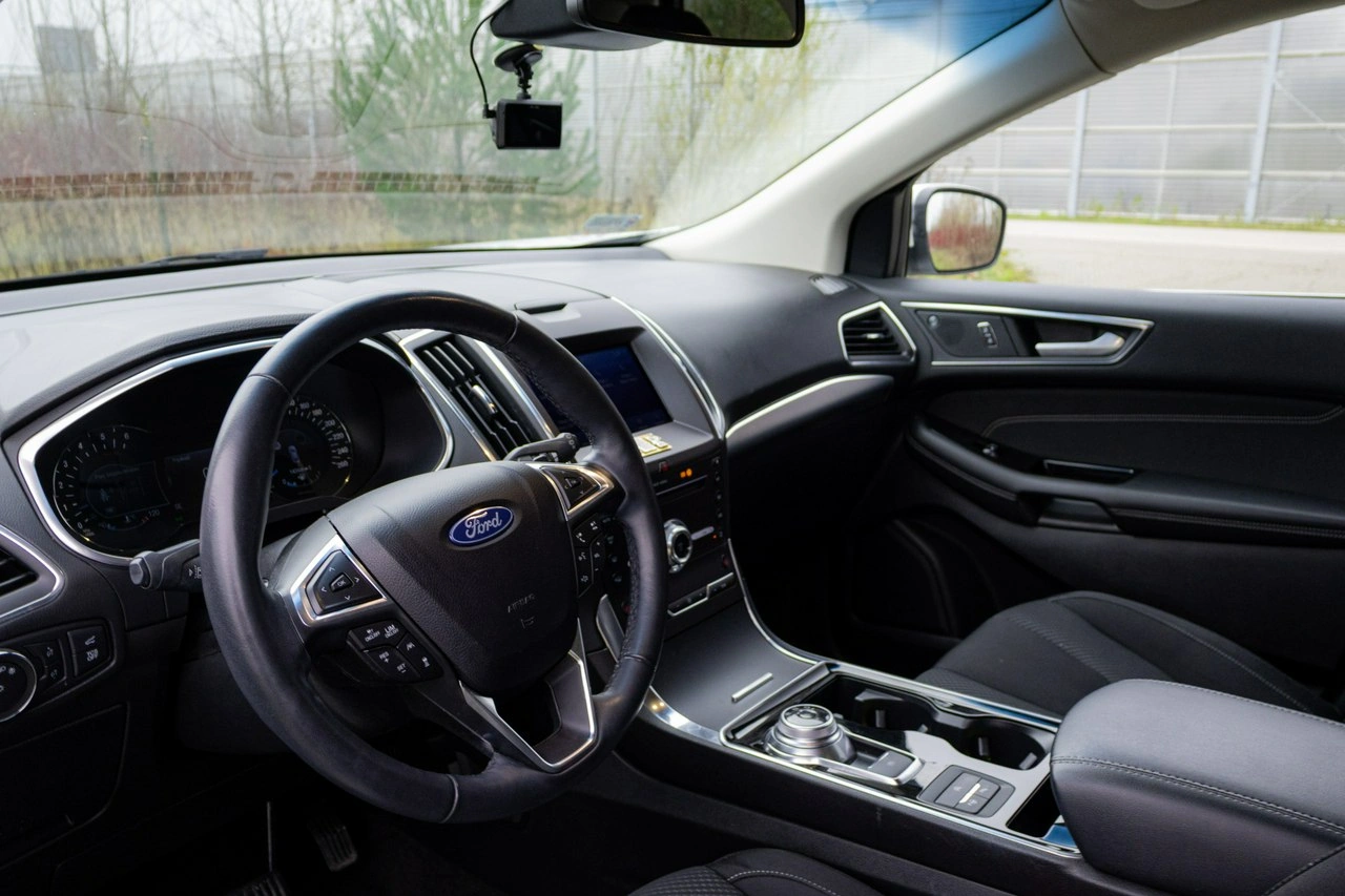 Ford Edge - Zdjęcie 15
