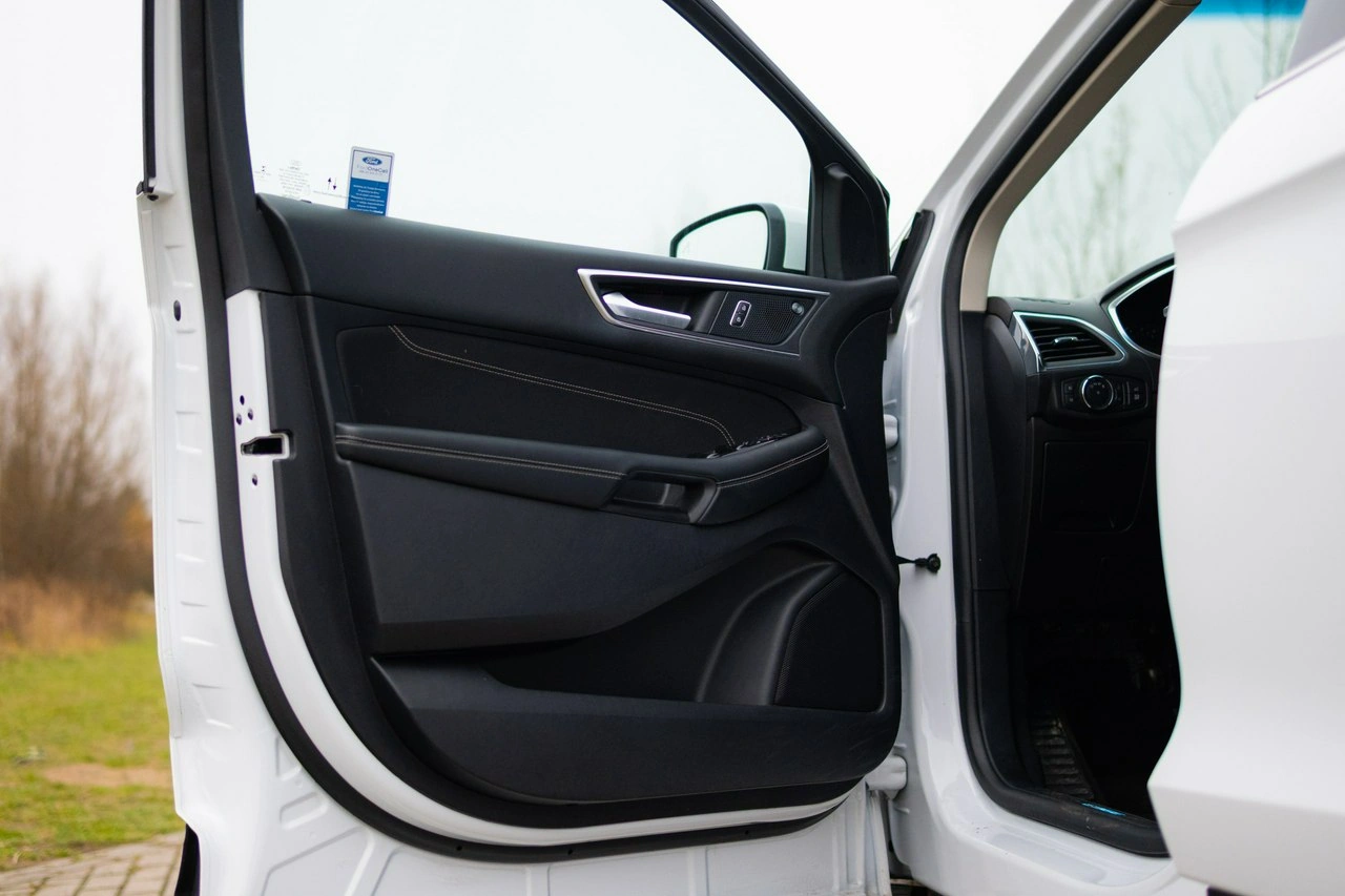 Ford Edge - Zdjęcie 23