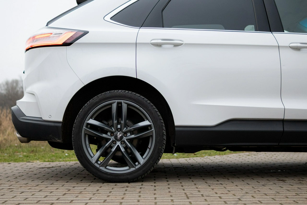 Ford Edge - Zdjęcie 7