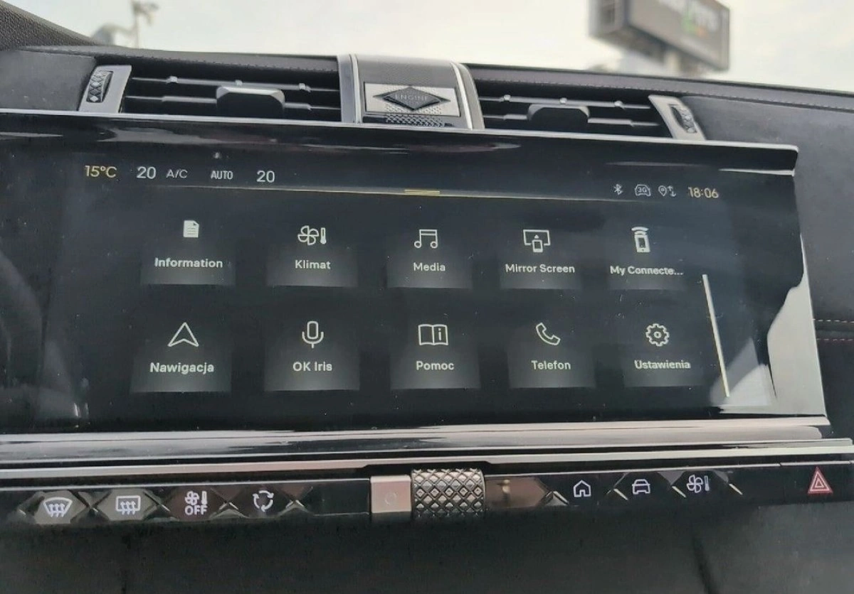 DS Automobiles DS 7 Crossback - Zdjęcie 23